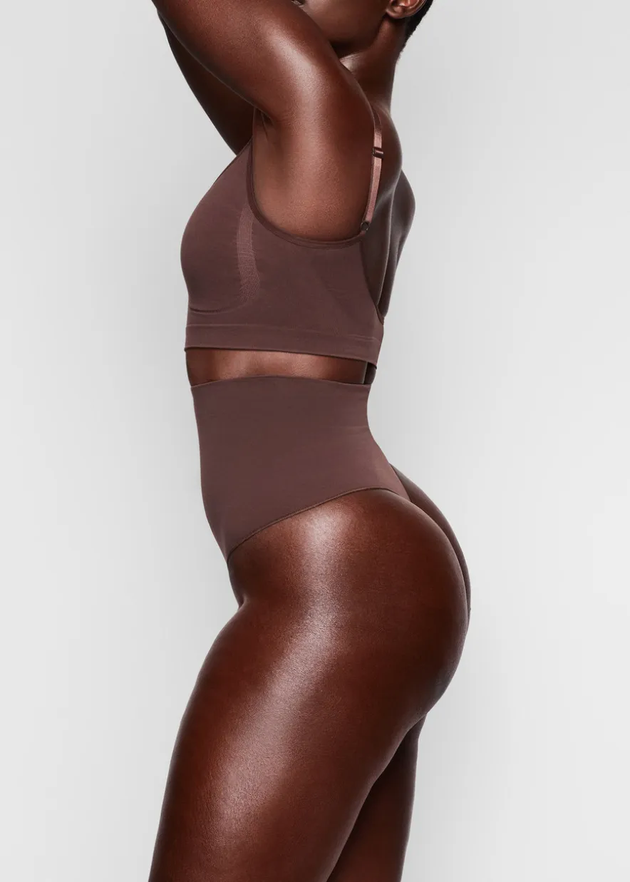 Seamless sculpt bralette