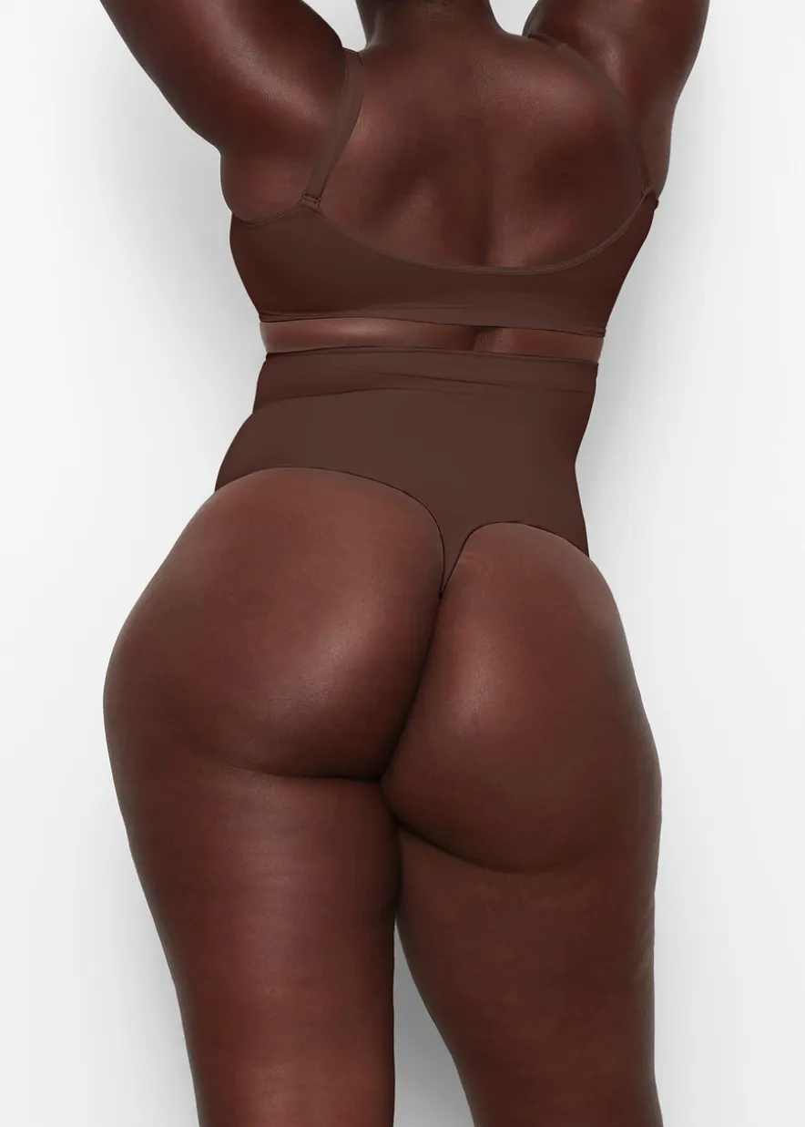 Seamless sculpt high-waisted thong