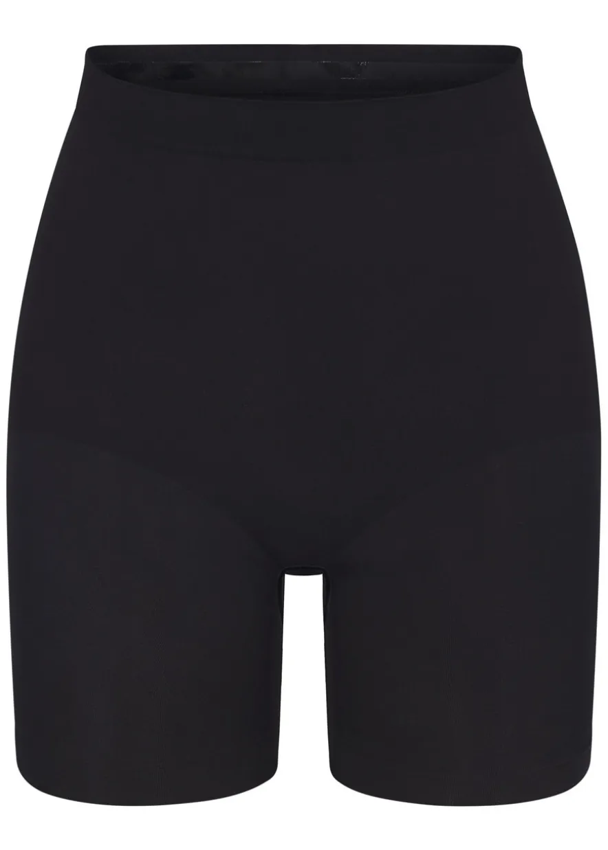 Seamless sculpt mid-thigh shorts