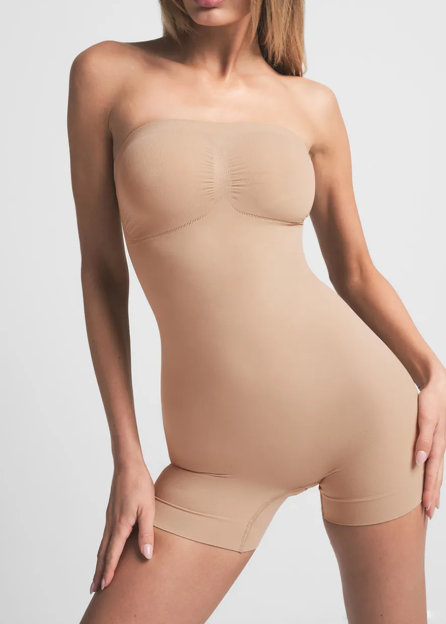 Seamless sculpt strapless shortie body