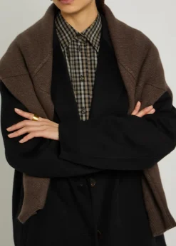 Single-breasted wool coat