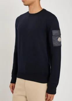 Sleeve-pocket wool jumper
