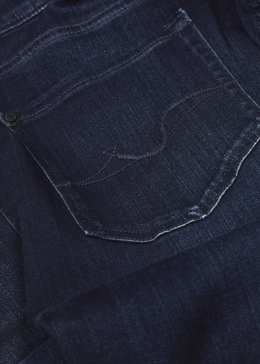 Slimmy Tapered Luxe Performance+ jeans