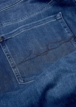 Slimmy Tapered Luxe Performance+ jeans