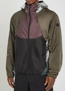 Sormiou packable hooded nylon windbreaker jacket