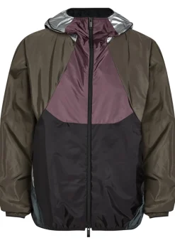 Sormiou packable hooded nylon windbreaker jacket