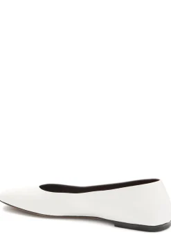 Square grained-leather ballet flats