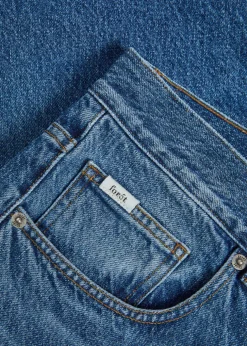 Straight-leg denim jeans