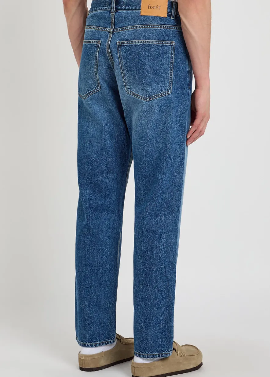 Straight-leg denim jeans