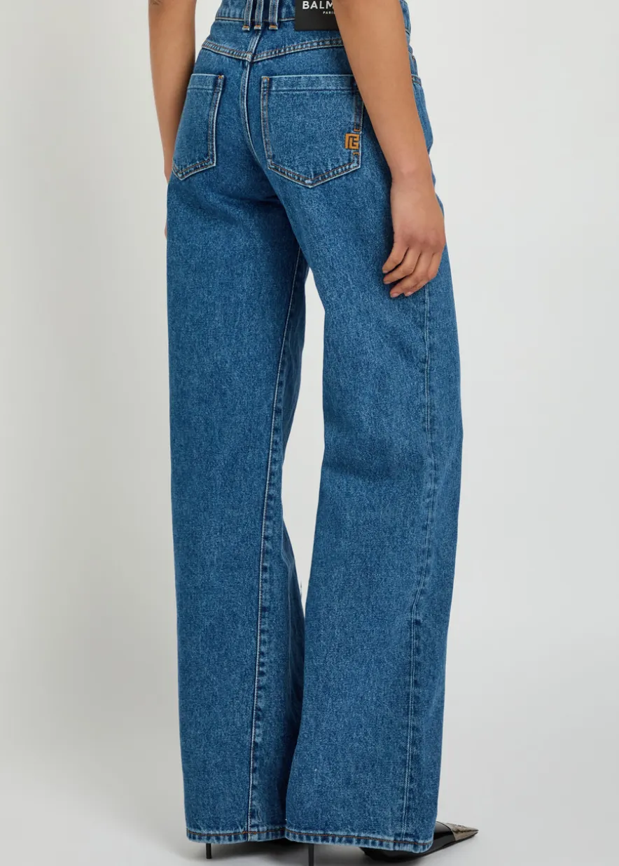 Straight-leg jeans