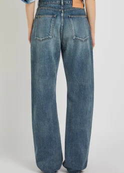 Straight-leg jeans