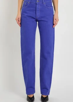 Straight-leg jeans