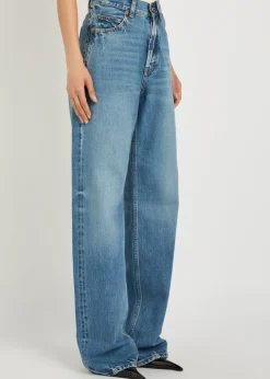 Straight-leg jeans