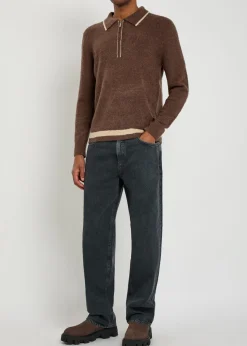 Straight-leg jeans