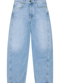 Straight-leg jeans