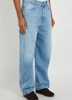 Straight-leg jeans