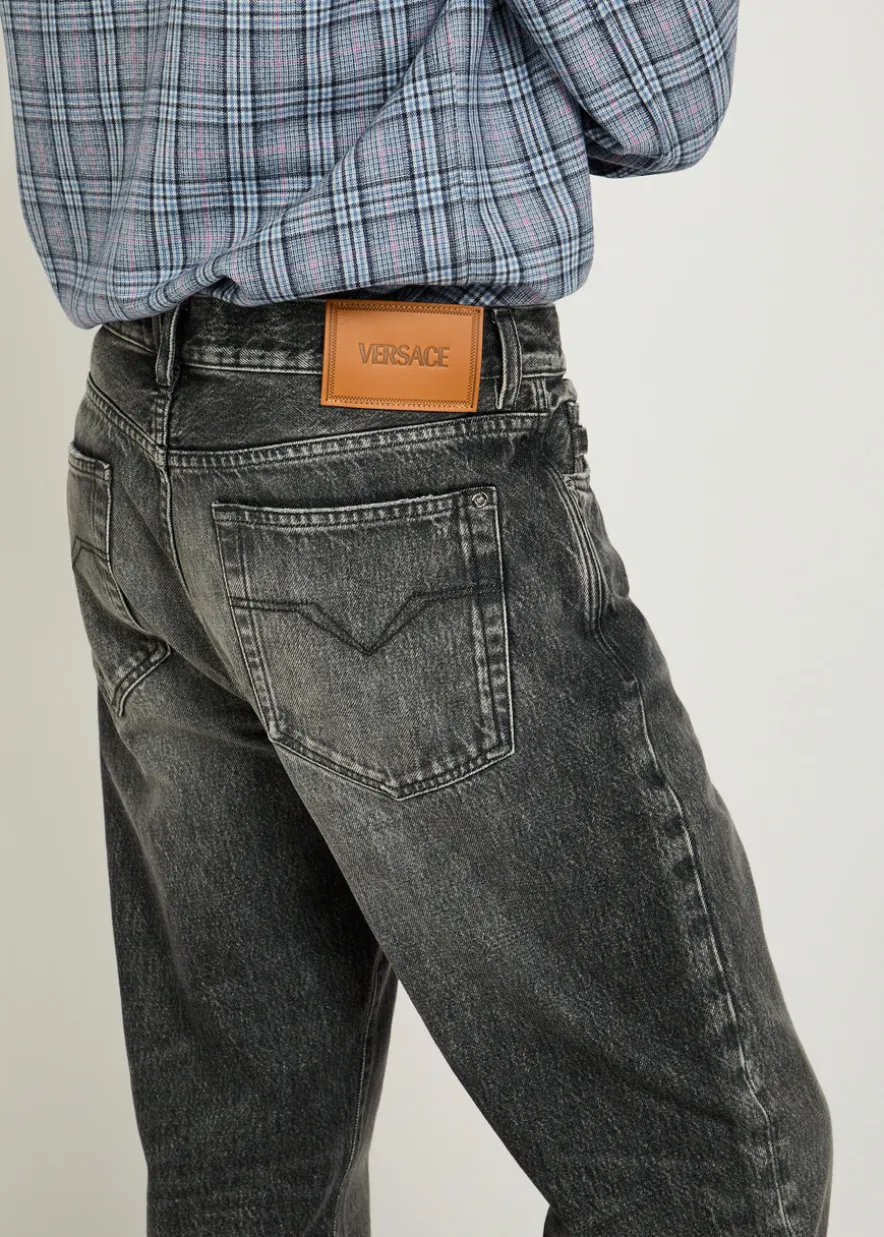 Straight-leg jeans