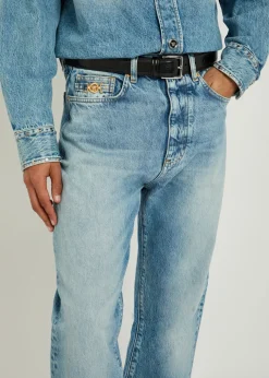 Straight-leg jeans