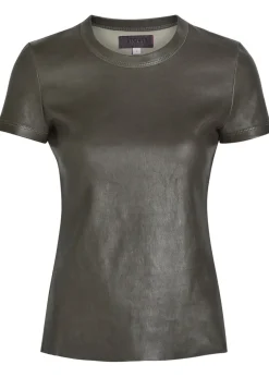 05 stretch-leather T-shirt