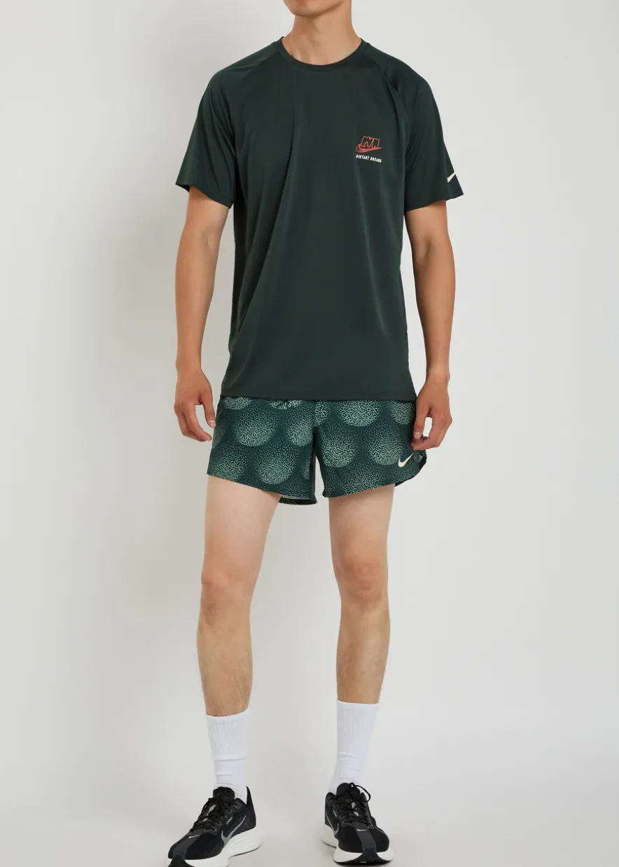Stride Dri-FIT 5" printed running shorts