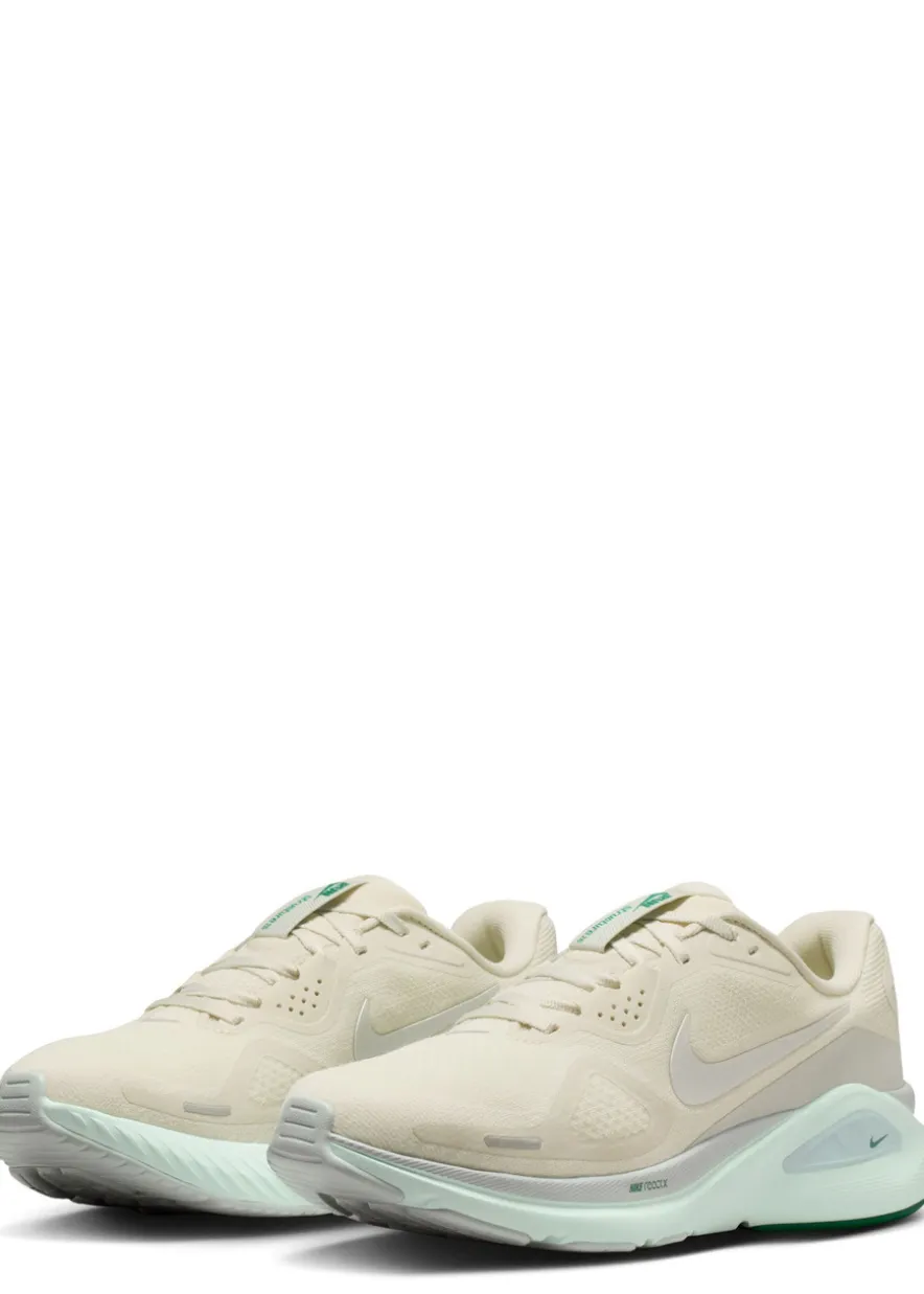 Structure 26 sneakers