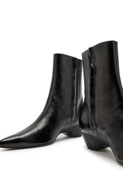Sybil 40 glossed leather ankle boots