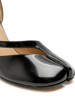 Tabi 80 patent leather sandals