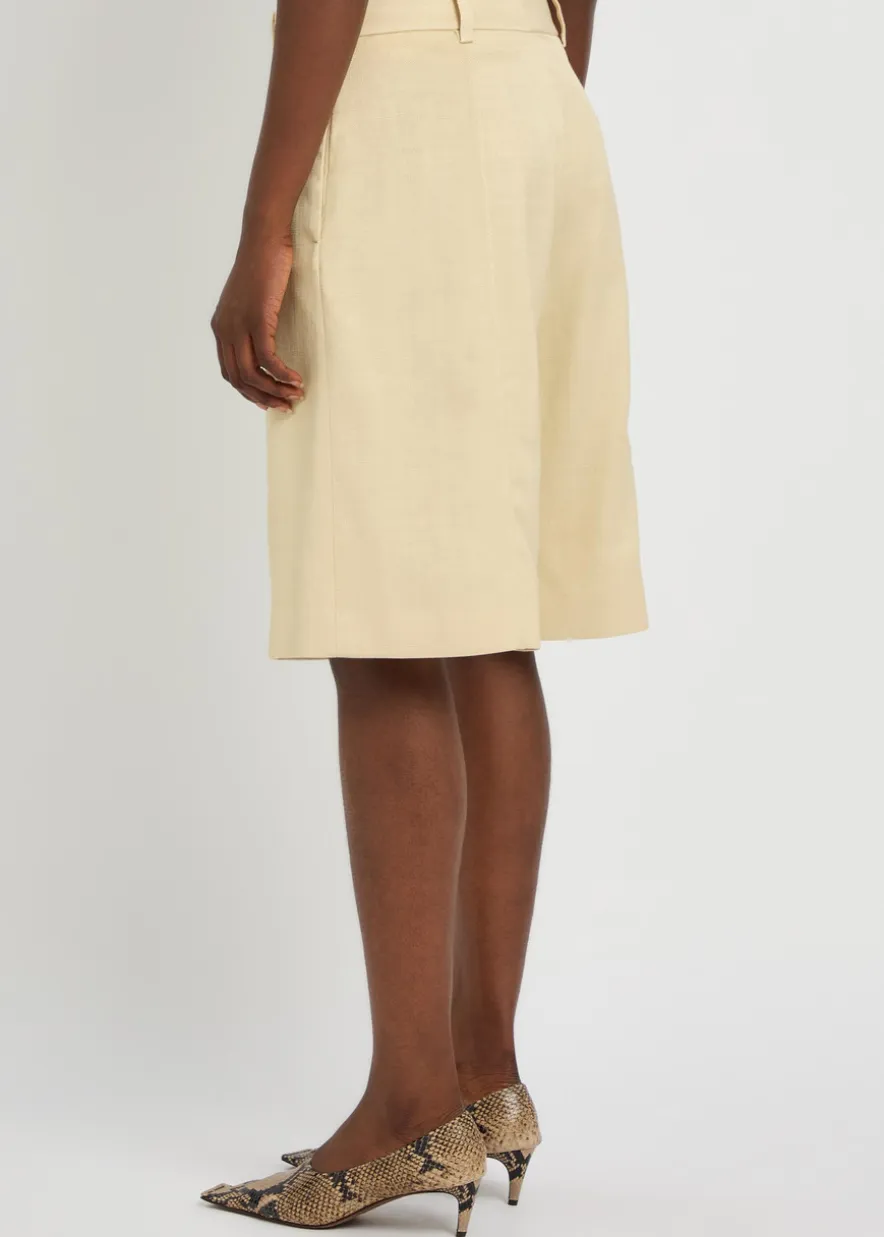 Tailored wide-leg Bermuda shorts