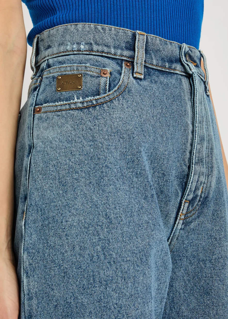 Tapered-leg jeans