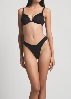 Teardrop push-up bra
