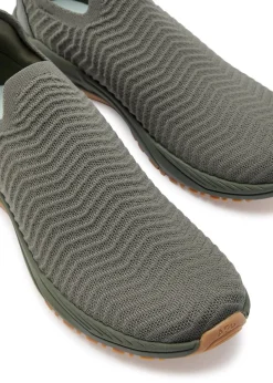 Techloom Traveler herringbone-knit sneakers