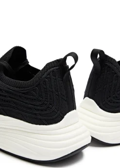 Techloom Zipline knitted sneakers