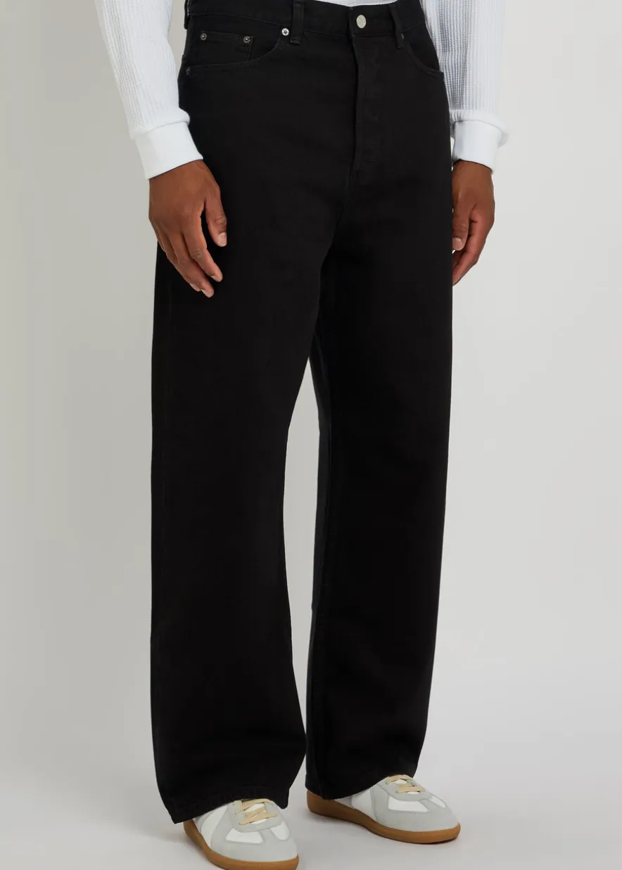The Baggy wide-leg jeans