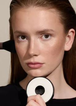 The Bronzer