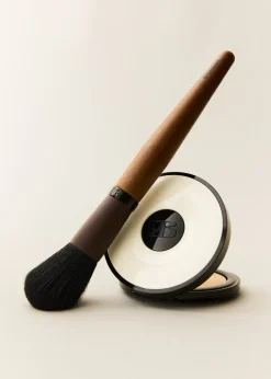 The Bronzer Brush