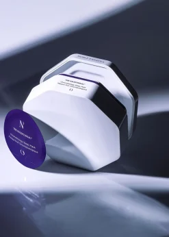 The Exceptional Chronobiology Sleep Mask