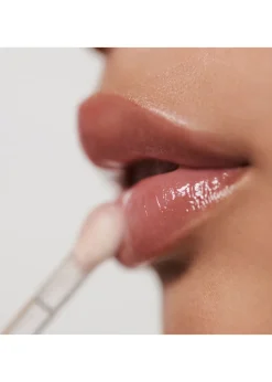 The Lip Volumizer