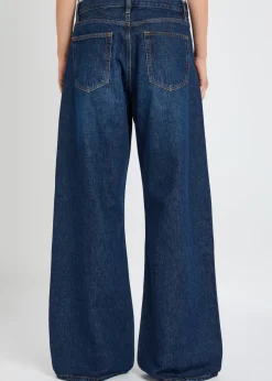 The Loose wide-leg jeans