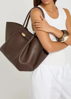 The New York crocodile-effect leather tote
