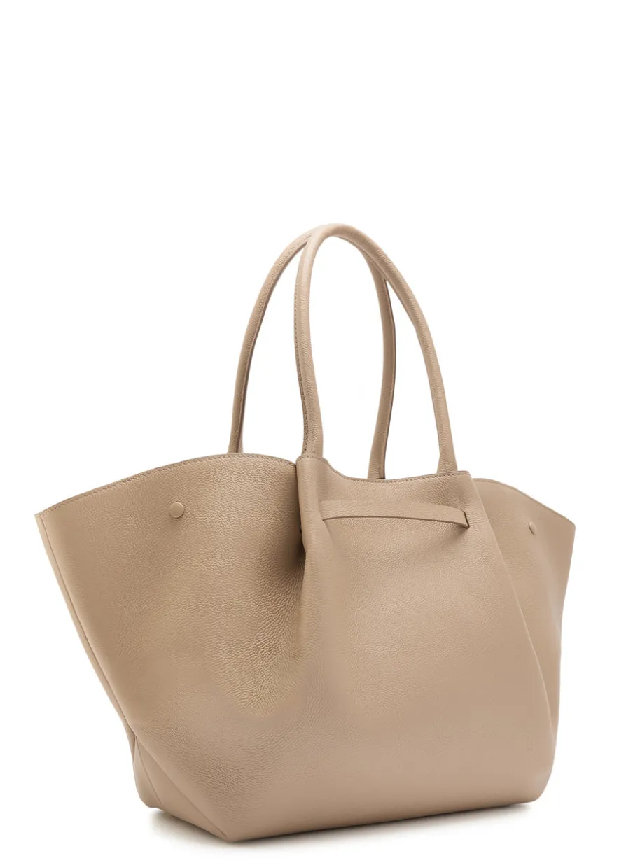 The New York grained leather tote bag