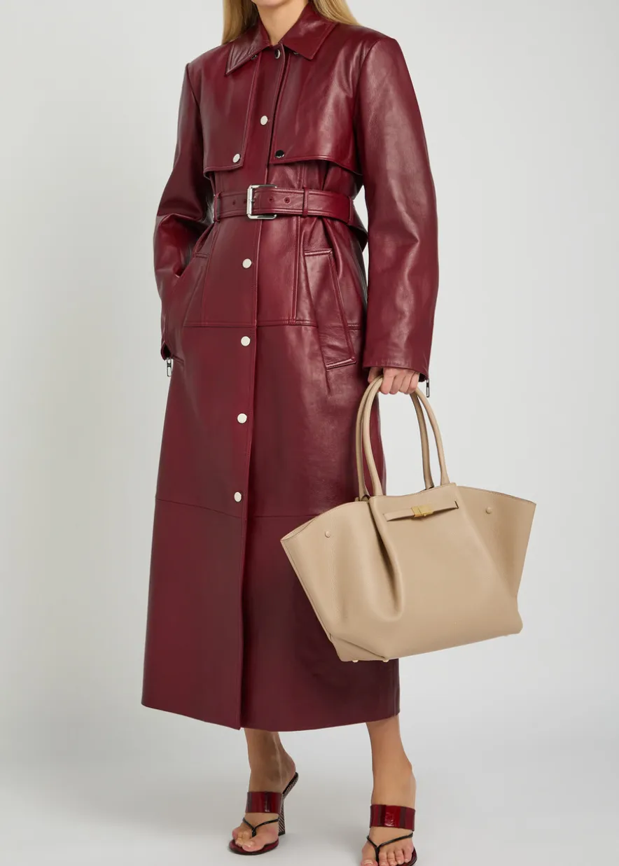 The New York grained leather tote bag