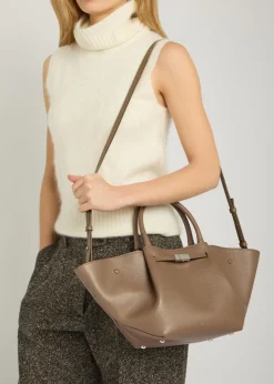 The New York midi grained leather tote