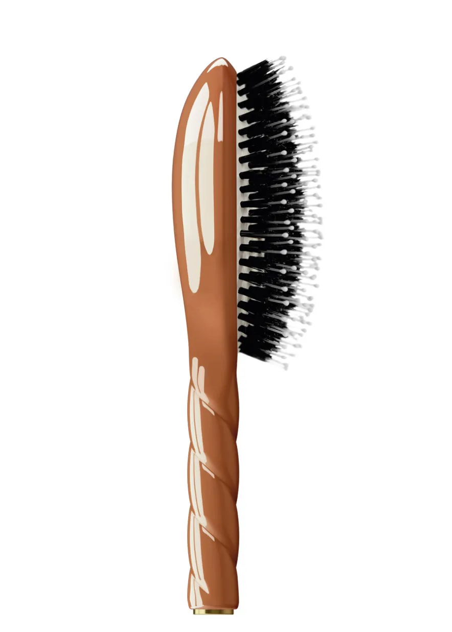 The No3 Essential Soft Hair Brush