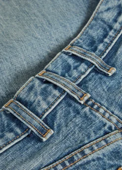 The Quinn straight-leg jeans