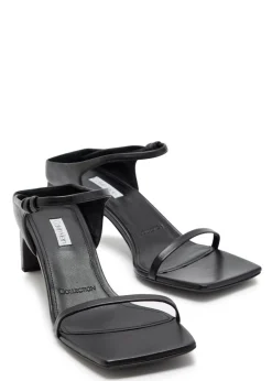 Tilda 55 grained leather mules