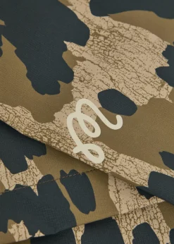 Tour Divot camouflage-print nylon trousers