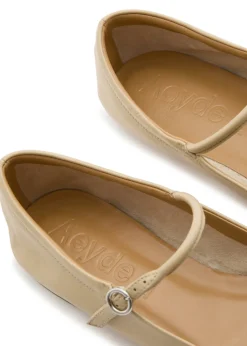 Uma leather ballet flats