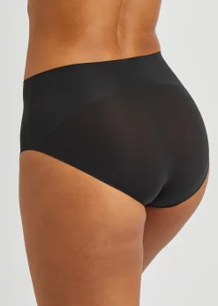 Undie-Tectable seamless briefs