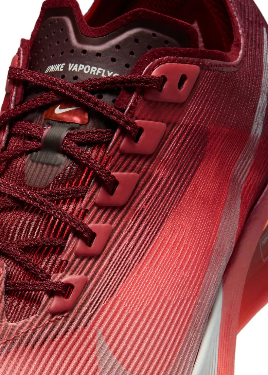 Vaporfly 4 SE sneakers