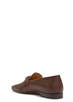 VLogo grained leather loafers